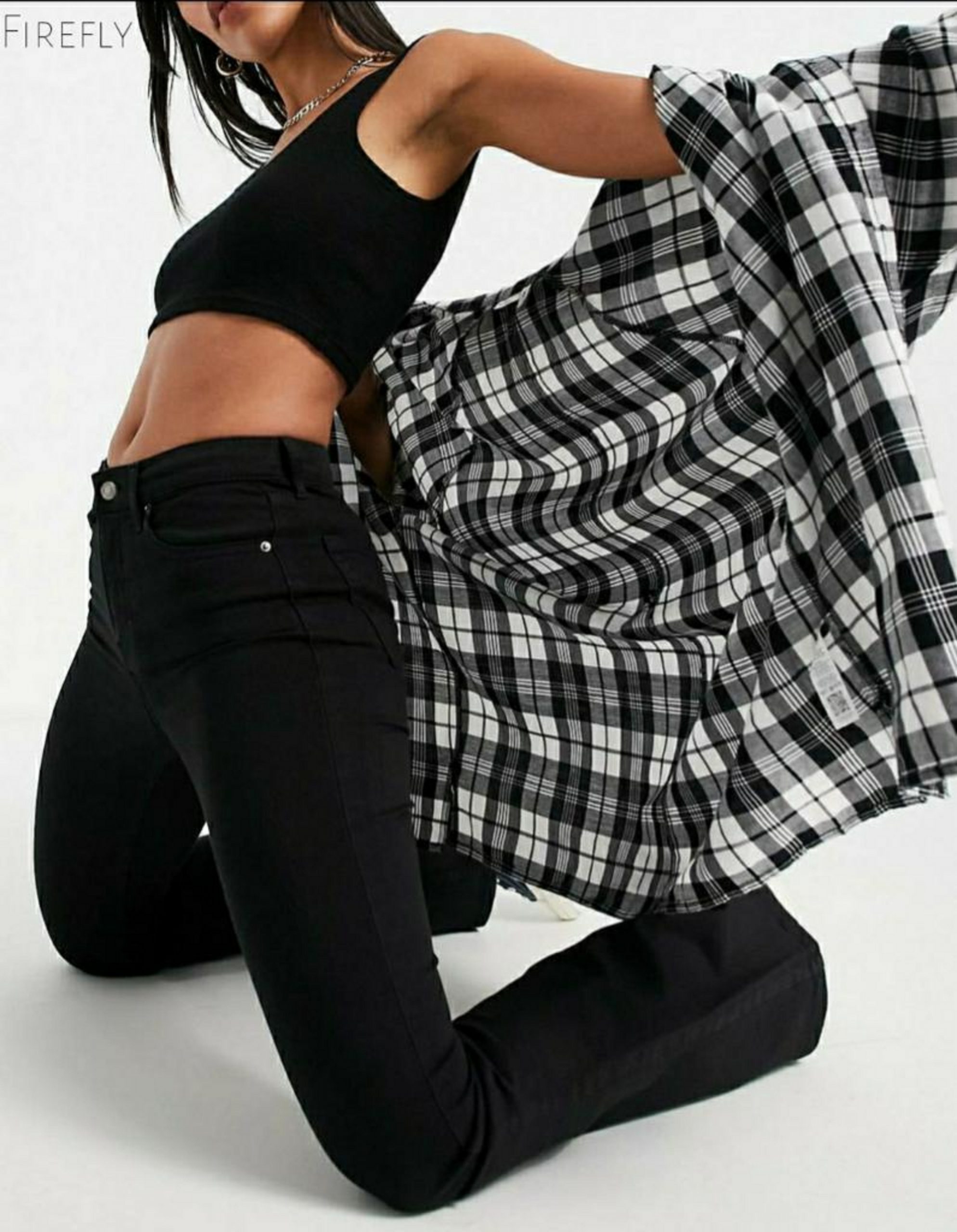 Moslyn Wave Flared jeans in black - Image 4