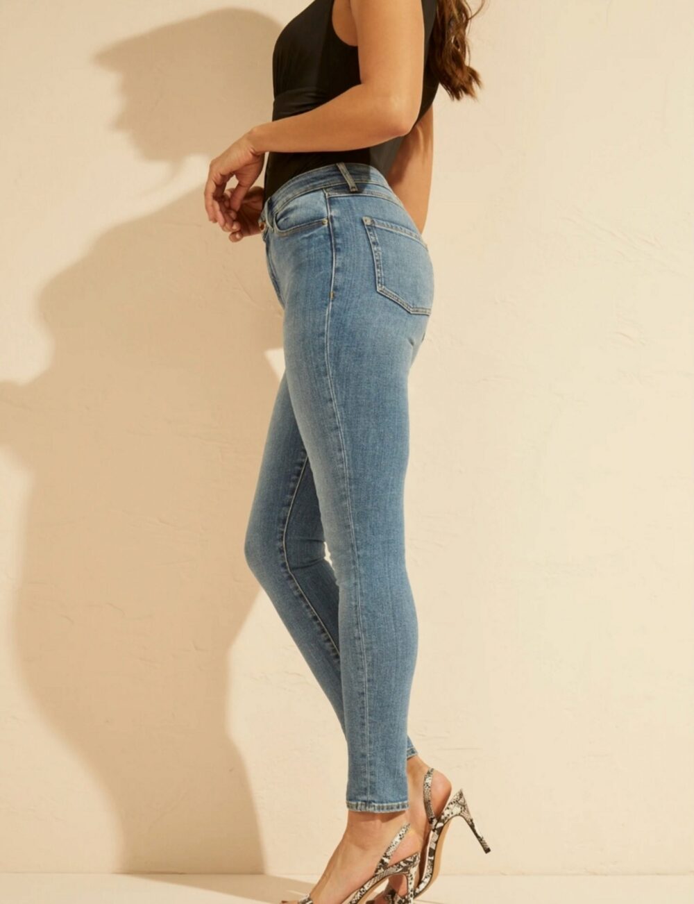 The classic skinny jean - Image 2